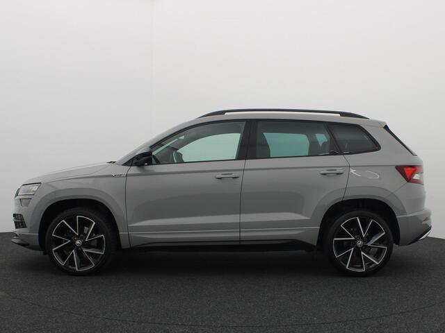 Skoda Karoq 1.5 TSI ACT Sportline Business AUTOMAAT / FULL LED / KEYLESS / STOELVERW / STUURVERW / CAMERA / NL-AUTO