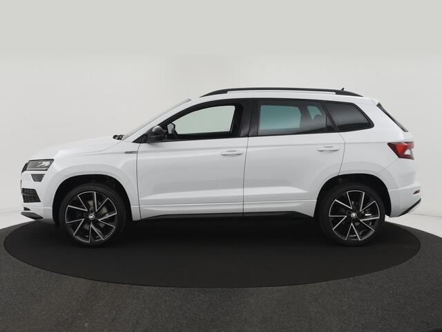 Skoda Karoq 1.5 TSI 150PK ACT Sportline Business AUTOM. TREKH|NAVI|WINTERPACK|CAMERA|LED|19INCH|CRUISE