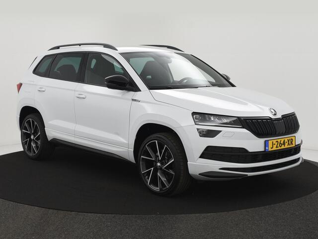 Skoda Karoq 1.5 TSI 150PK ACT Sportline Business AUTOM. TREKH|NAVI|WINTERPACK|CAMERA|LED|19INCH|CRUISE
