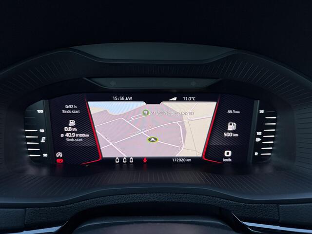 Skoda Karoq 1.5 TSI ACT Sportline Business 150PK ?Virtual Cockpit ?Full LED ?Navigatie Full Map ?Camera ?Apple Carplay & Android Auto ?Climate ?Cruise ?Stoel- stuurverwarming ?Parkeersensoren ?Trekhaak ?Lichtmetaal 19