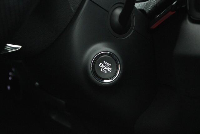 Skoda Karoq 1.5 TSI 150pk DSG Sportline Business Panoramadak Trekhaak Stoelverwarming