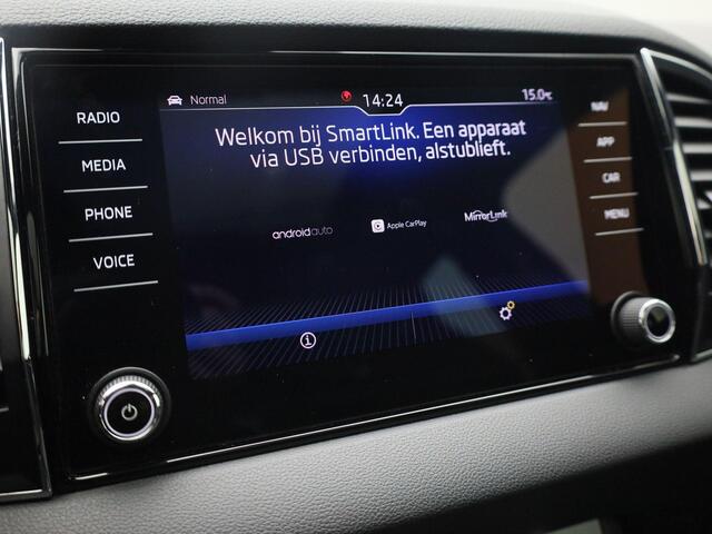 Skoda Karoq 1.5TSI/150PK Sportline Business DSG · Panoramadak · Camera · Trekhaak · Apple/Android Car Play ·