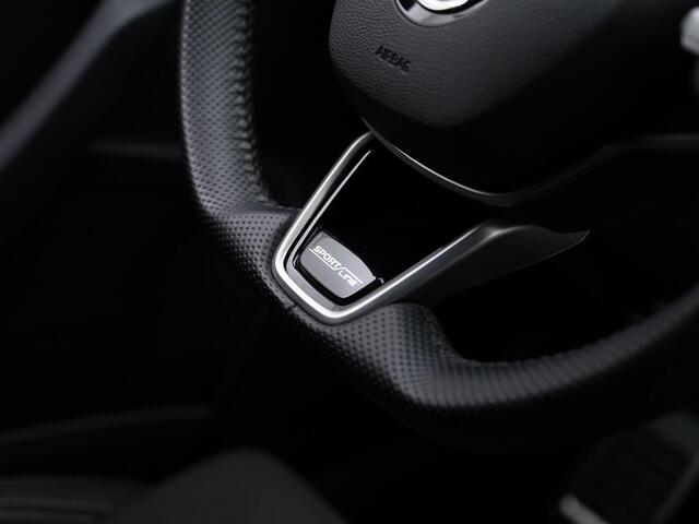 Skoda Karoq 1.5 TSI 150 pk DSG Sportline | Navigatie Columbus | Matrix LED | Stuur-/stoelverwarming | Achteruitrijcamera