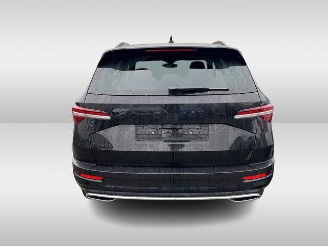 Skoda Karoq 1.5 TSI ACT 150pk Sportline DSG Automaat Panoramadak / Lederen interieur / Navigatie / Elektrisch verstelbare voorstoelen met geheugen / Camera