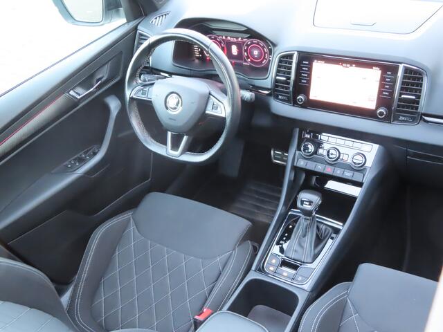 Skoda Karoq 1.5 TSI ACT Sportline Business DSG | pano dak | elektrische achterklep | virtual cockpit