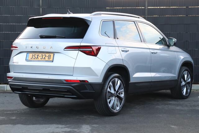 Skoda Karoq 1.5 TSI ACT Business Edition | Adap. Cruise | Stoel-/Stuurverwarming | Carplay | Climate Control