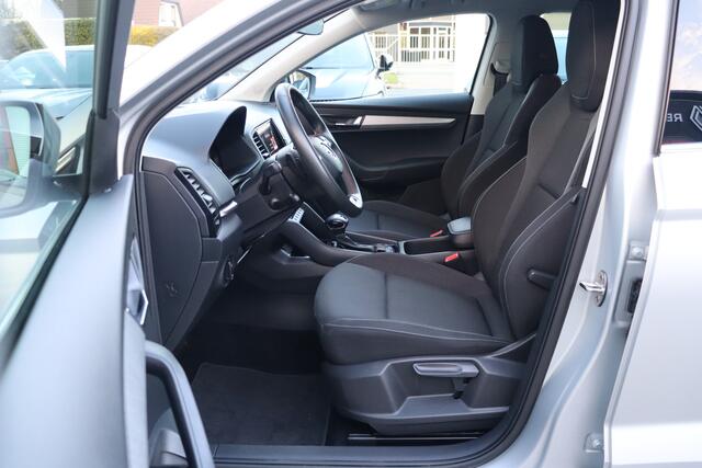 Skoda Karoq 1.5 TSI ACT Business Edition | Adap. Cruise | Stoel-/Stuurverwarming | Carplay | Climate Control