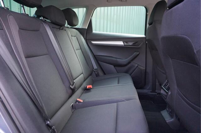 Skoda Karoq 1.0TSI 115pk + Navi/ Carplay/ Adaptieve cruise/ Virtual cockpit/ Nieuwstaat/ Garantie!