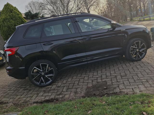 Skoda Karoq 1.5 TSI Sportline Business Navi.