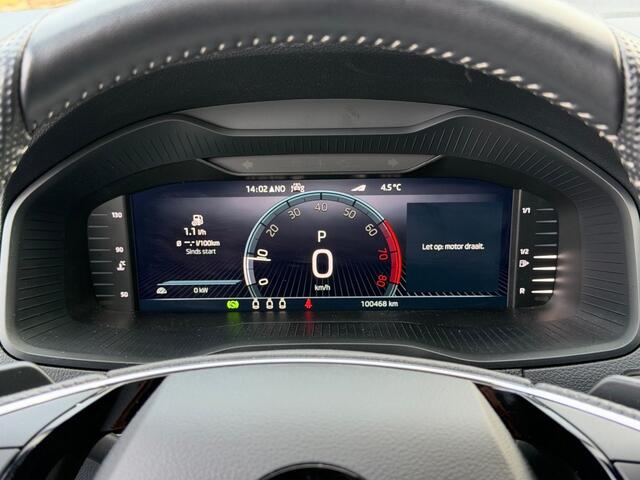 Skoda Karoq 1.5 TSI Sportline DSG 150PK Leer LED Navi