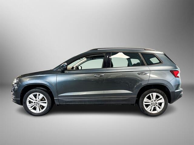 Skoda Karoq 1.0 115pk TSI Ambition Business Sunset | Parkeersensoren voor en achter | Cruise control | Chroompakket