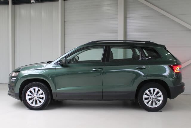 Skoda Karoq 1.0 TSI Business Edition Navigatie | Parkeersensoren | Cruise Control |