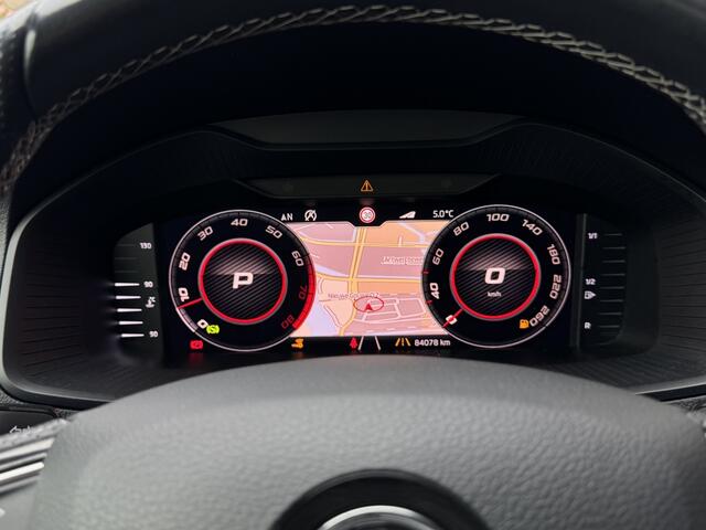 Skoda Karoq 1.5TSI Sportline Aut./Elek thaak/Panodak/Verw stoel+voorruit/Vir