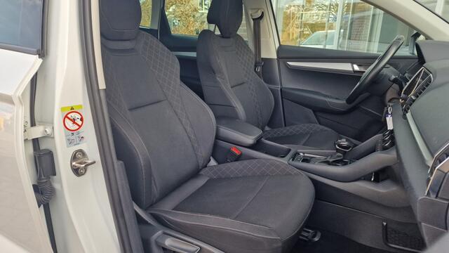 Skoda Karoq 1.5 TSI ACT Ambition Business, Metallic, Pano, Stoelverwarming