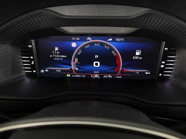 Skoda Karoq 1.5 TSI Sportline Business 150pk | Dode hoek sensoren | Adaptive Cruise Control | Elektrische achterklep |