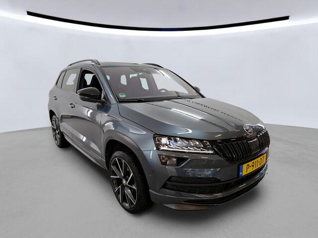 Skoda Karoq 1.5 TSI DSG ACT Sportline Business Panorama Trekhaak Navi. Camera Stoel/Stuurverw LED