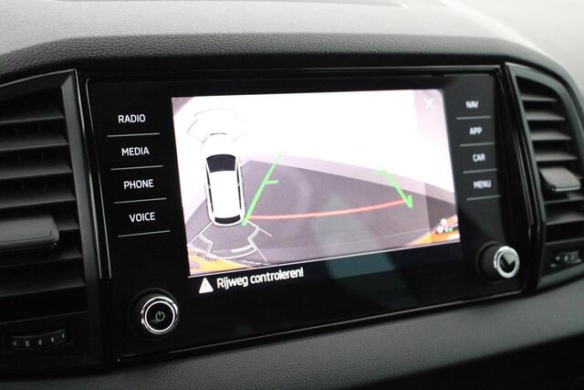 Skoda Karoq 1.5 TSI ACT 150pk DSG Sportline Business Camera Stoelverwarming LED