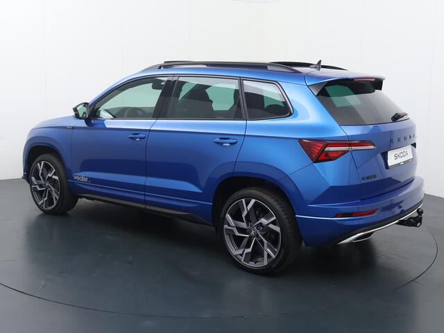 Skoda Karoq 1.5 TSI 150 PK Sportline Business DSG | Automaat | Navigatie | Panoramadak | Skoda Sound | 19" Lichtmetalen velgen |