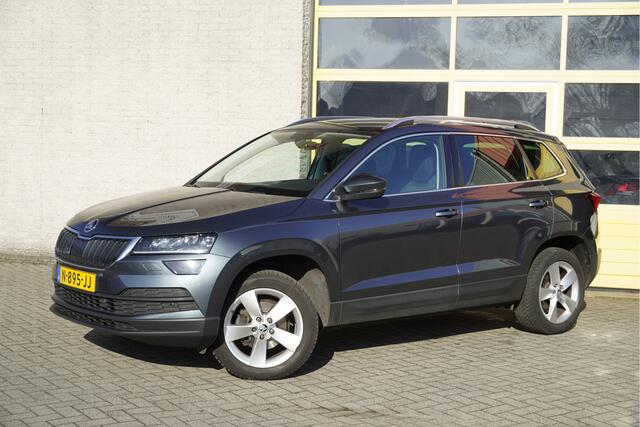 Skoda Karoq 1.5 TSI ACT 150PK! Business Edition Plus BJ2021 Lmv 17" | Led | Pdc | Navi | Keyless entry | Elek. trekhaak | App-Connect | Virtual cockpit | Climate control | Cruise control | Sportstoelen | Verwarmde voorstoelen/achterbank | Verwarmd stuurwiel