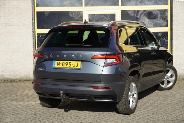 Skoda Karoq 1.5 TSI ACT 150PK! Business Edition Plus BJ2021 Lmv 17" | Led | Pdc | Navi | Keyless entry | Elek. trekhaak | App-Connect | Virtual cockpit | Climate control | Cruise control | Sportstoelen | Verwarmde voorstoelen/achterbank | Verwarmd stuurwiel