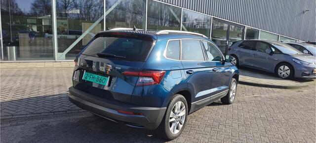 Skoda Karoq 1.5 TSI 150pk Style Navigatie Stoelverwarming Keyless Stoelgeheugen Camera