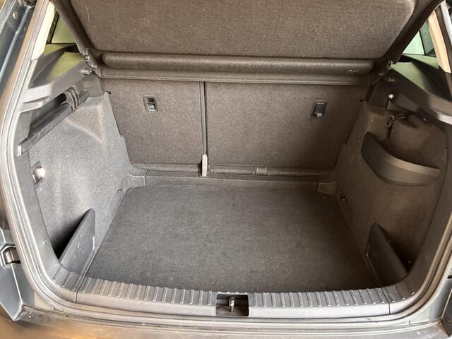 Skoda Karoq 1.5 TSI NL auto (NAP) - CARPLAY - NAVI - elektrische Zwenk TREKHAAK