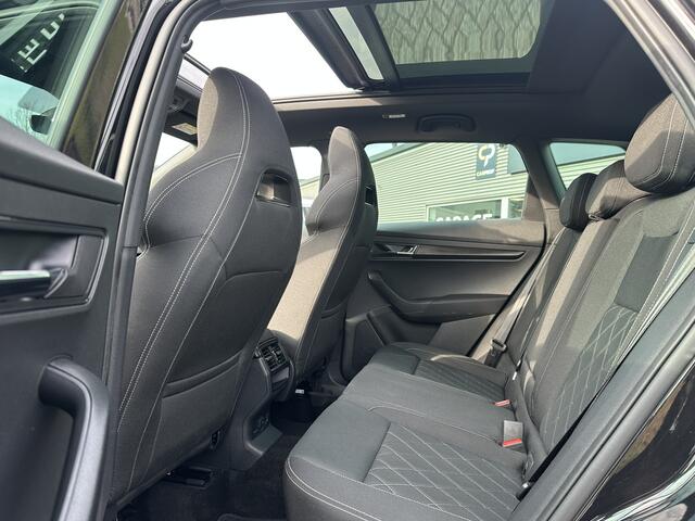 Skoda Karoq 1.5 TSI ACT Sportline | Panodak | ACC | Camera | Keyless |