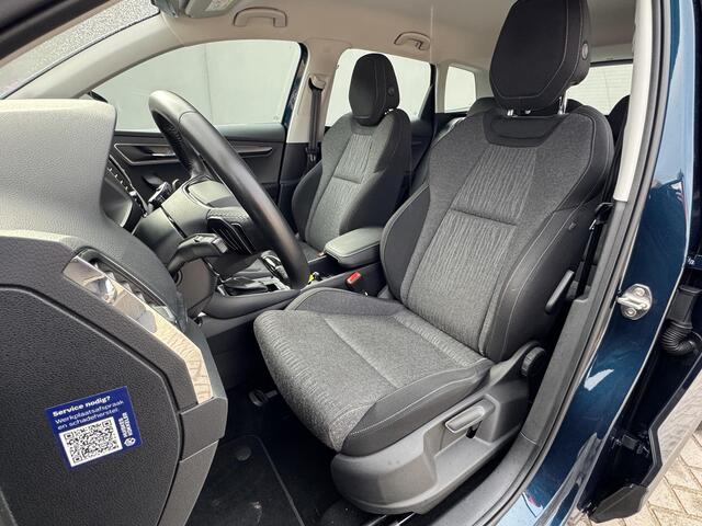 Skoda Karoq 1.5 TSI ACT Business Edition Plus / Automaat / Navigatie / Apple Carplay/Android Auto / Stoelverwarming voor/achter / Airco / Trekhaak geremd 1500 kg /