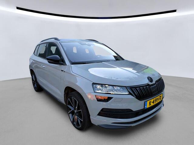 Skoda Karoq 1.5 TSI 150pk ACT Sportline Business DSG / Navigatie / Stoelverwarming / Camera