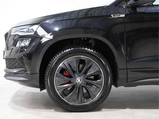 Skoda Karoq 1.5 TSI ACT Sportline Business Panoramadak Trekhaak Privacy Glass