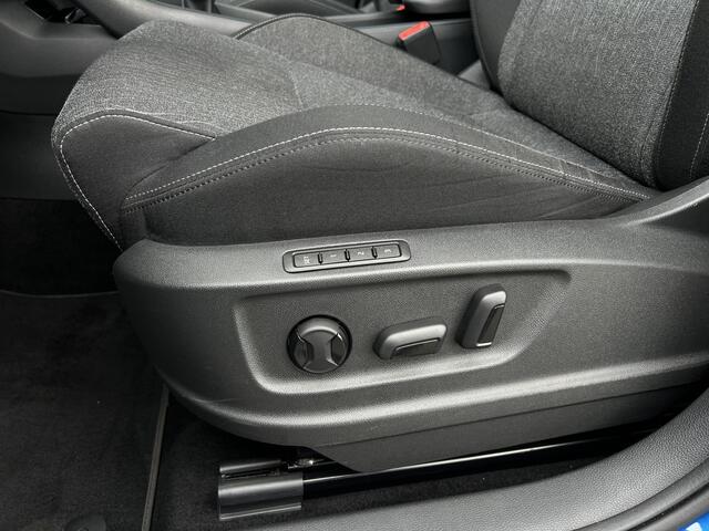 Skoda Karoq 1.0 TSI Business Edition Plus CARPLAY | TREKH.ELEK | STOEL.ELEK | CRUISE | NAV | CAM | PDC | LMV