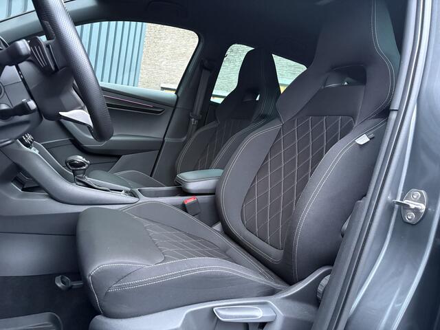 Skoda Karoq 1.5 TSI ACT Sportline Business | Elk. A-klep | Camera | Lane Assist | Stoel & Stuur verw. | Prijs Rijklaar!!