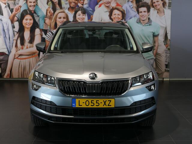 Skoda Karoq 1.0 TSI Business Edition - Occasion Lease vanaf ¤554 p/m - Uitklapbare trekhaak - Sensor achter - Cruise