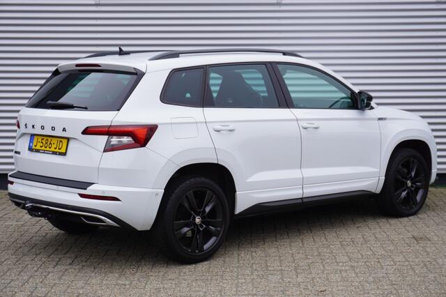 Skoda Karoq 1.5 TSI ACT Sportline Business / Trekhaak / Camera / Navi / Canton