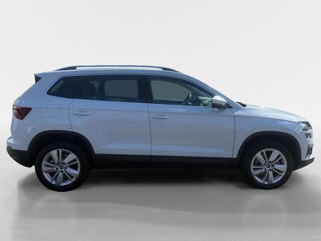 Skoda Karoq 1.5 TSI ACT Business Edition | Automaat | Apple Carplay/Android Auto | Parkeersensoren V+A | Climate Control | Cruise Control | DAB | Stuurbediening