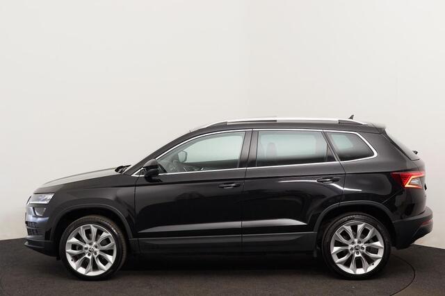 Skoda Karoq 1.5 TSI ACT Style TREKHAAK | PANO | LEDER | STANDKACHEL | CAMERA | DEALERONDERHOUDEN
