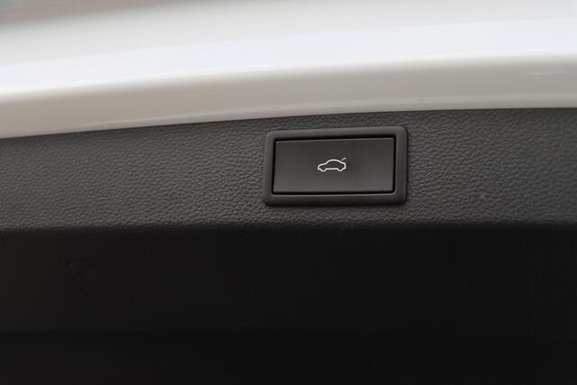 Skoda Karoq 1.5 TSI Sportline 150pk DSG7 Voor+achterbankverwarming | Stuurverwarming | Carplay | travelassist