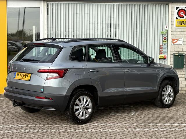 Skoda Karoq 1.5 TSI ACT Business Edition | NAP | Trekhaak | Navigatie | Stoel & stuur verwarming | Cruise adaptief | Key-less start | Parkeersensoren | Climate Control |