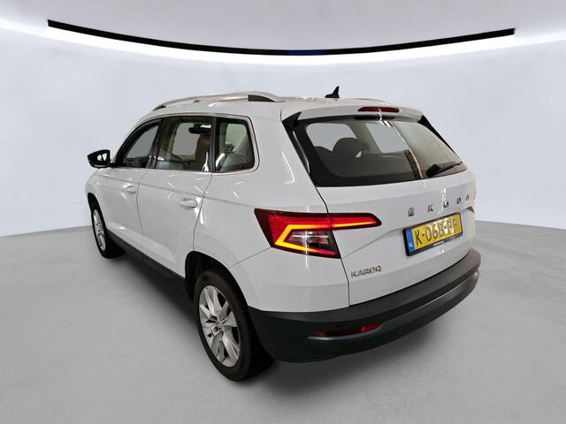 Skoda Karoq 1.5 TSI ACT 150pk DSG Business Edition Plus / Panoramadak / LED / Navi / Camera / Cruise Control
