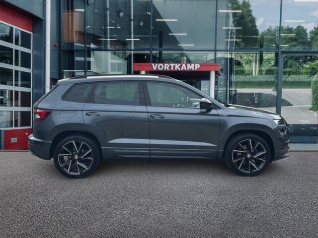 Skoda Karoq 2.0 TSI DSG SPORTLINE 4X4 PANO-DAK/TREKHAAK/STANDKACHEL/CAMERA