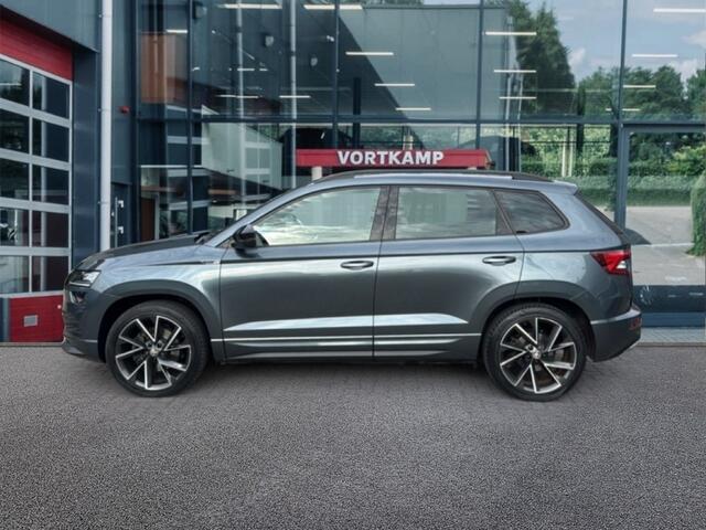 Skoda Karoq 2.0 TSI DSG SPORTLINE 4X4 PANO-DAK/TREKHAAK/STANDKACHEL/CAMERA