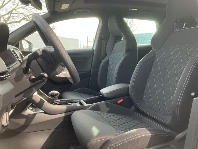 Skoda Karoq Sportline Ultimate 1.5 TSI 150 PK DSG | Automaat | Trekhaak | Panoramadak | Led Matrix verlichting | Trekhaak |