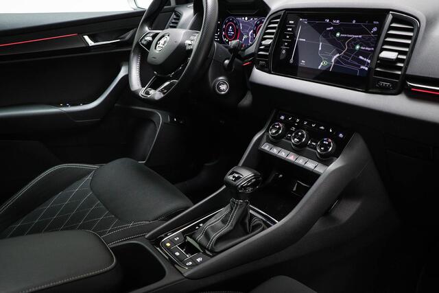 Skoda Karoq 2.0 TSI 4x4 Sportline Business | PANORAMADAK | DAB | APPLE | CAMERA | TREKHAAK | 1900kg TREKGEWICHT