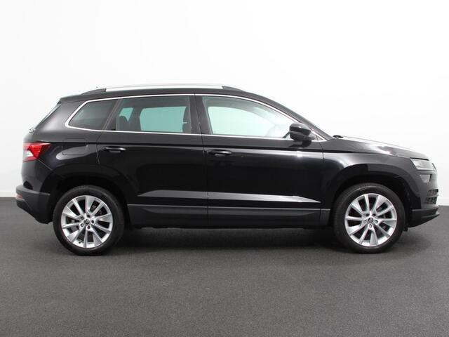 Skoda Karoq 1.5 TSI 150pk Automaat Style Climate Control Cruise Control LED Lichtmetalen velgen Navigatie Apple Carplay/ Android Auto Keyless