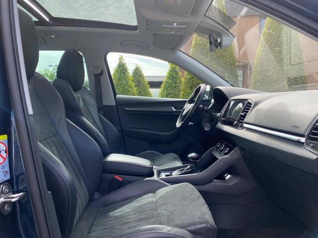 Skoda Karoq 1.5 TSI DSG BNS.ED. PLUS Full Options Panoramadak Leer Alcantara Trekhaak ACC