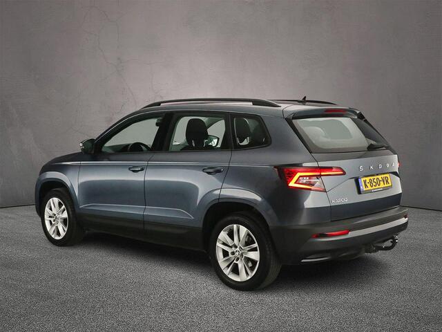 Skoda Karoq Ambition 1.5 TSI 150pk DSG Automaat Trekhaak, Achteruitrijcamera, Cruise control, Stoelverwarming, App connect, Airco, DAB, Radio