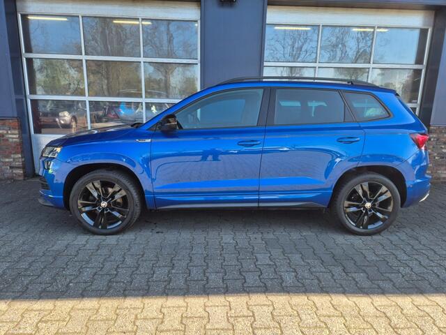 Skoda Karoq 1.5 TSI ACT Sportline Business, Automaat, PANO, Camera, Trekhaak, ACC, VCC, ALL IN Prijs!