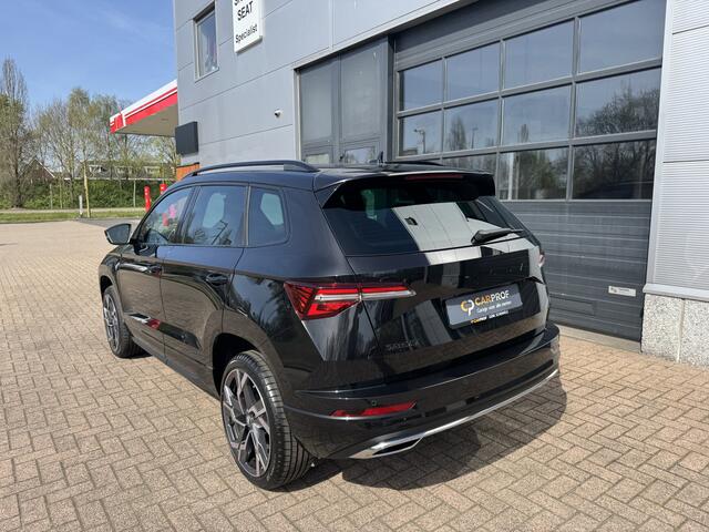 Skoda Karoq 1.5 TSI DSG ACT Sportline Business | PANORAMADAK | 19 INCH LICHTMETALEN VELGEN | SPORTSTOELEN | STOELVERWARMING |