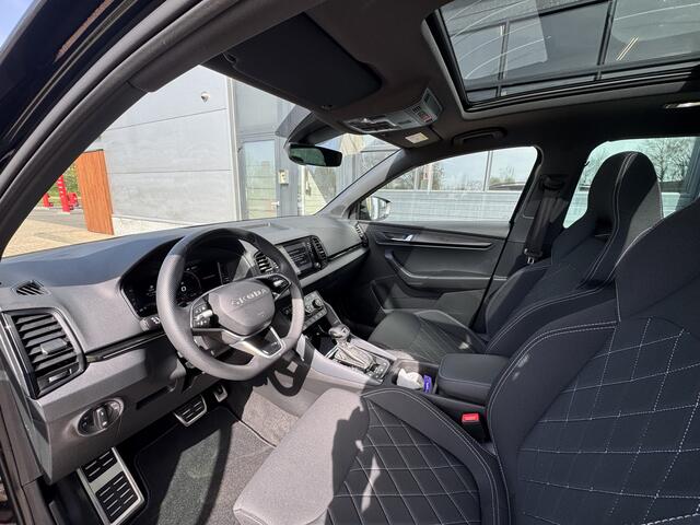 Skoda Karoq 1.5 TSI DSG ACT Sportline Business | PANORAMADAK | 19 INCH LICHTMETALEN VELGEN | SPORTSTOELEN | STOELVERWARMING |