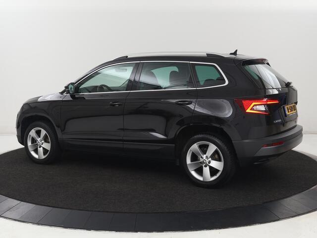 Skoda Karoq 1.5 TSI Business Edition Plus | Stoelverwarming | Adaptive cruise | Camera | Achterbankverwarming | Carplay | Navigatie | Full LED | Virtual Cockpit | Climate control | Bluetooth
